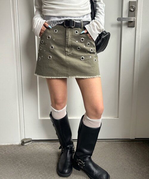 WHO'S WHO gallery（フーズフーギャラリー）の「硫化ツイルアイレットミニスカート（スカート・レディース・ベージュ/カーキ/チャコールグレー・FREE）」の20枚目の写真