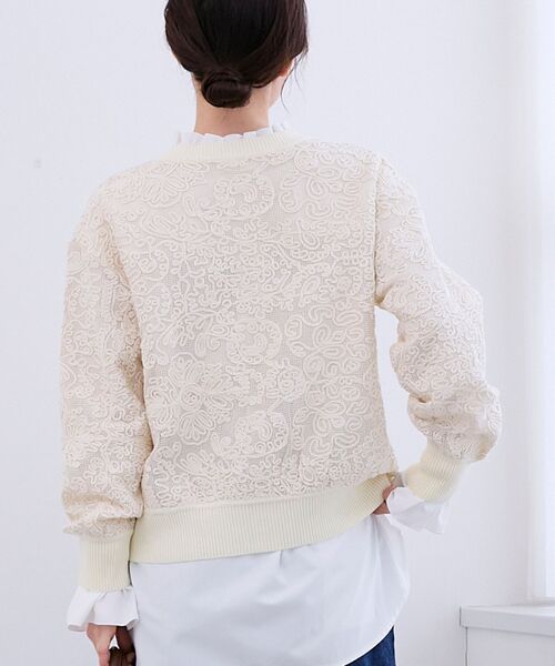 le.coeur blanc(ルクールブラン)の「コード刺しゅうレースカーデ(カーディガン/ボレロ・レディース・アイボリー/ネイビー・38)」の14枚目の写真