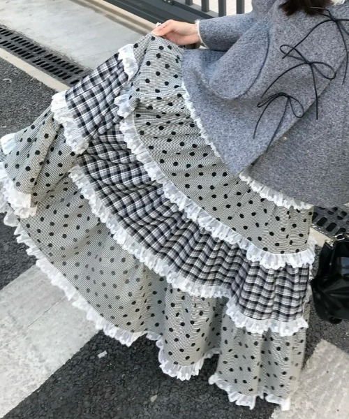 Vipoa（ヴィポア）の「Multi check dot long skirt（スカート・レディース・グレー系その他・FREE）」の11枚目の写真