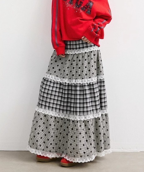 Vipoa（ヴィポア）の「Multi check dot long skirt（スカート・レディース・グレー系その他・FREE）」の9枚目の写真