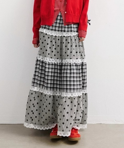 Vipoa（ヴィポア）の「Multi check dot long skirt（スカート・レディース・グレー系その他・FREE）」の6枚目の写真