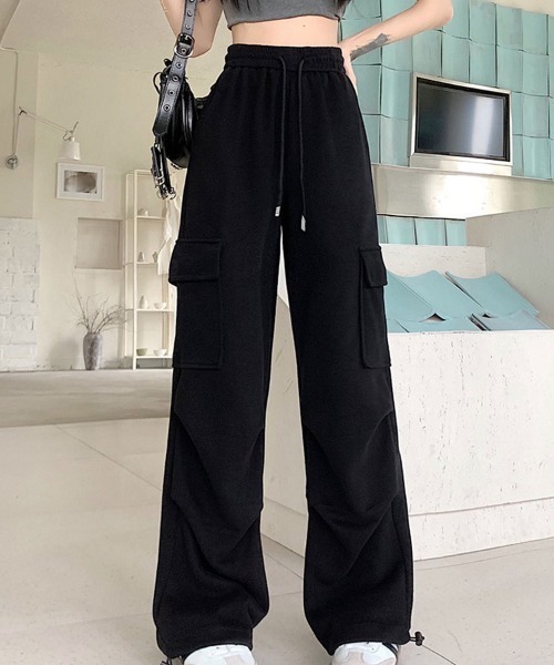 SallyLunn(サリーラン)の「サイドポケット スウェットカーゴパンツ(カーゴパンツ・レディース・ライトグレー/ブラック・LARGE/MEDIUM)」の4枚目の写真