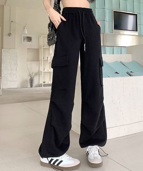 SallyLunn(サリーラン)の「サイドポケット スウェットカーゴパンツ(カーゴパンツ・レディース・ライトグレー/ブラック・LARGE/MEDIUM)」の9枚目の写真
