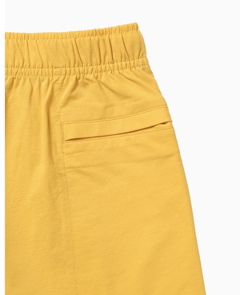 CONVERSE(コンバース)の「STRETCH CARGO SHORTS M / ストレッチカーゴショーツM(カーゴパンツ・メンズ・イエロー・M/XL)」の4枚目の写真