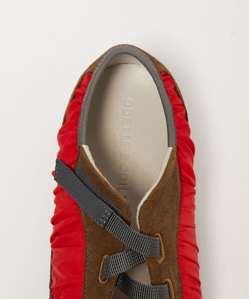 ODETTE E ODILE（オデットエオディール）の「ソフトギャザード スニーカー15↑（スニーカー・レディース・ブラック/レッド・35/36/37/38）」の12枚目の写真