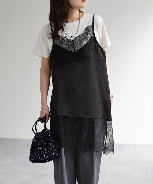 model：156cm 着用サイズ：FREE
※裾がアシンメトリーデザインです。