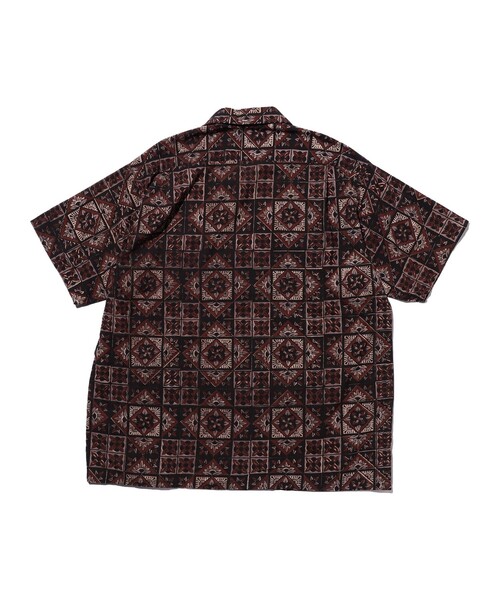 BEAMS PLUS(ビームスプラス)の「Open Collar Block Print ④(シャツ/ブラウス・メンズ・ブラウン/パープル・LARGE/X-LARGE/SMALL/MEDIUM)」の19枚目の写真