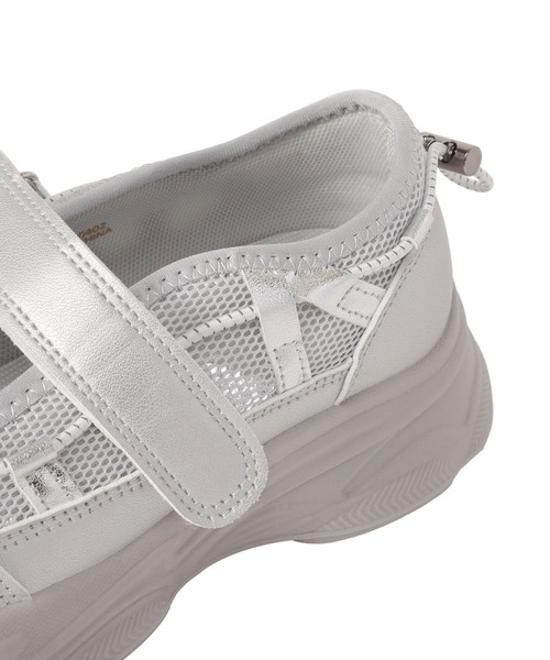 Green　Parks（グリーンパークス）の「ドロストコードメッシュスニーカー（スニーカー・レディース・シルバー/オフホワイト/ブラック・S/L/M）」の13枚目の写真