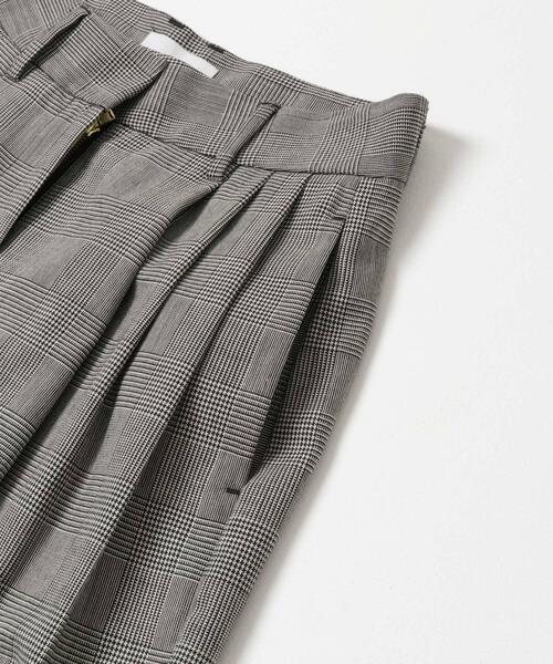 URBAN RESEARCH（アーバンリサーチ）の「new basic　HIGH TWIST WOOL PANTS（その他パンツ・レディース・ブラック/チェック・40/38/36）」の8枚目の写真