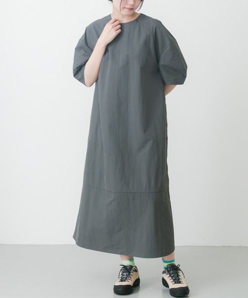 EKAL（エカル）の「『UR TECH』ナイロンタッサーワンピース（ワンピース・レディース・ネイビー/ベージュ/グリーン系その他/グレー/ライトブルー・ONE）」の8枚目の写真