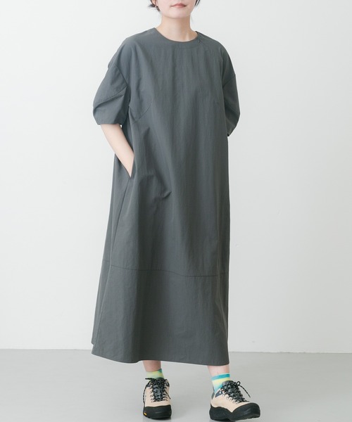 EKAL（エカル）の「『UR TECH』ナイロンタッサーワンピース（ワンピース・レディース・ネイビー/ベージュ/グリーン系その他/グレー/ライトブルー・ONE）」の9枚目の写真