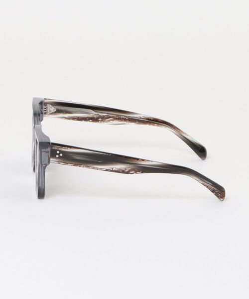 SPINNS（スピンズ）の「グレークリアワイドスクエアサングラス/Y2K（サングラス・メンズ・グレー・ONESIZE）」の2枚目の写真