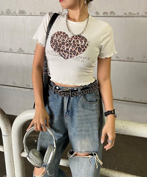 non-hedge(ノンヘッジ)の「ハートプリントメローチビTシャツ(Tシャツ/カットソー・レディース・ブラック/ブラウン/オフホワイト・FREE)」の4枚目の写真