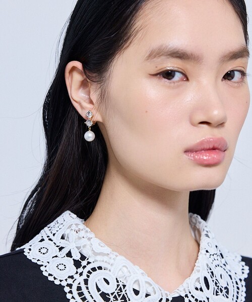 TOCCA(トッカ)の「TROIS BIJOUX&PEARL EARRINGS イヤリング(イヤリング・レディース・ゴールド系/シルバー系・F)」の12枚目の写真