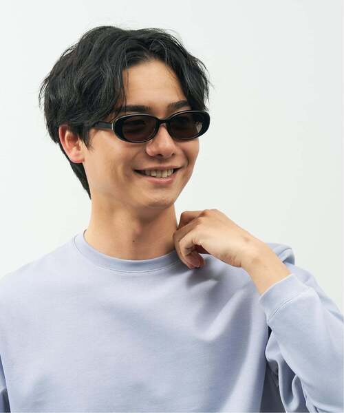 UNITED ARROWS（ユナイテッドアローズ）の「Zoff｜UNITED ARROWS ユナイテッドアローズ オーバル型 サングラス｜カラーレンズ 太縁フレーム おしゃれ 紫外線対策 UVカット 男女兼用 メンズ レディース 男性用 女性用 ユニセックス（サングラス・レディース・ブラウン/ブラック/ブラック系その他・FREE）」の19枚目の写真