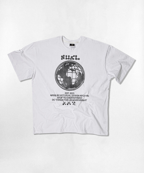 NOTUSUAL(ノットユージュアル)の「グレーアーズ オーバーサイズ 半袖Tシャツ 4カラー(Tシャツ/カットソー・レディース・ホワイト×グレー/ブラック/ネイビー/ホワイト・SMALL/MEDIUM/LARGE/X-LARGE)」の7枚目の写真