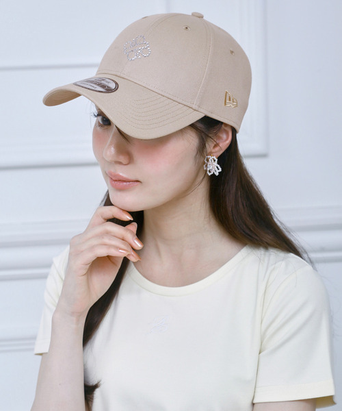 ROYAL PARTY(ロイヤルパーティー)の「【NEW ERA】9FORTYラインストーンフロントロゴキャップ(キャップ・レディース・ベージュ/ブラック・FREE)」の5枚目の写真