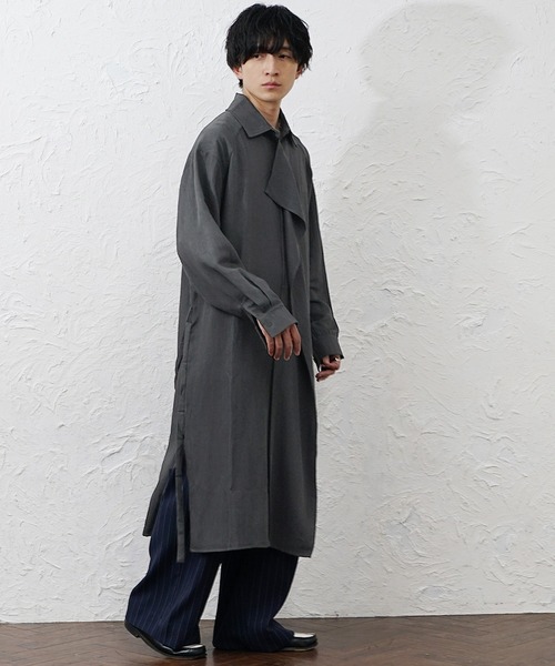 MinoriTY(マイノリティ)の「【MinoriTY】スーパーロングドレープシャツ メンズ 春服 夏服 家庭洗濯可能 ユニセックス(シャツ/ブラウス・メンズ・ブラウン/グレー・L/M)」の4枚目の写真