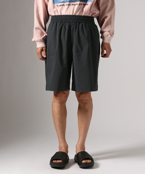 BAYFLOW(ベイフロー)の「【ストレッチ・吸水速乾・接触冷感】FLOWNEXショートパンツ(その他パンツ・メンズ・ブラック/グレー・LARGE/MEDIUM)」の19枚目の写真