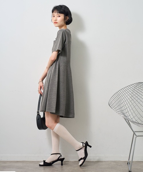 NOGLE(ノグル)の「【NOGLE/ノグル】半袖ポロニットミニワンピース(ワンピース・レディース・グレー/ブラック/ネイビー・FREE)」の22枚目の写真