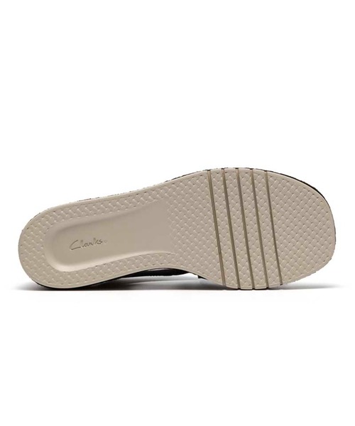 Clarks(クラークス)の「クラークス Kidiki Sun キディキサン サンダル(サンダル・レディース・ベージュ/ブラック・40/45/35/30/55/50)」の7枚目の写真
