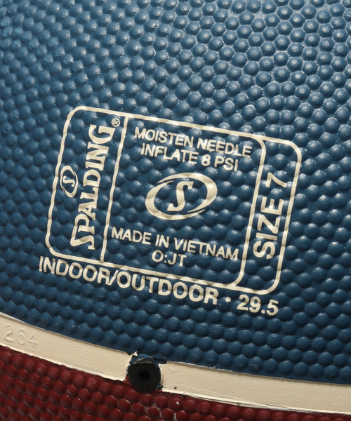 Carhartt WIP(カーハートダブリューアイピー)の「CARHARTT WIP / カーハート ダブリューアイピー SPALDING BASKETBALL(その他小物・メンズ・ブラウン・FREE)」の4枚目の写真