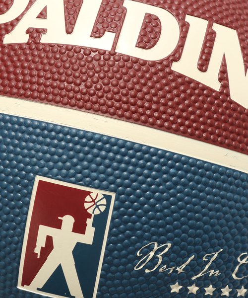 Carhartt WIP(カーハートダブリューアイピー)の「CARHARTT WIP / カーハート ダブリューアイピー SPALDING BASKETBALL(その他小物・メンズ・ブラウン・FREE)」の5枚目の写真