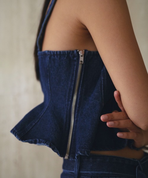 SOEMIN（ソミン）の「Denim bustier／ペプラムデニムビスチェ（その他トップス・レディース・インディゴブルー・FREE）」の2枚目の写真