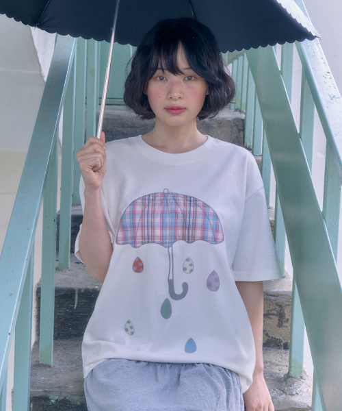 Rainy Day アプリケ刺繍半袖Tシャツ AS1325 (アイボリー)（Tシャツ