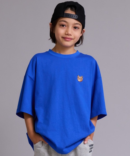 PAIRMANON STREET（ペアマノンストリート）の「【90-160cm】【綿100%】ネコ 刺繍 半袖 Tシャツ【PAIRMANON STREET】（Tシャツ/カットソー・キッズ・ピンク/ブルー/イエロー/ブラウン/オフホワイト/ブラック・130/110/120/150/100/140/160/90）」の4枚目の写真