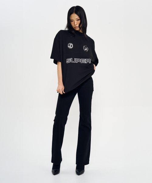 WORLDDILEMA(ワールドジレンマ)の「MOCK NECK EMBLEM HALF T-SHIRTS (BLACK)(Tシャツ/カットソー・レディース・ブラック・FREE)」の7枚目の写真