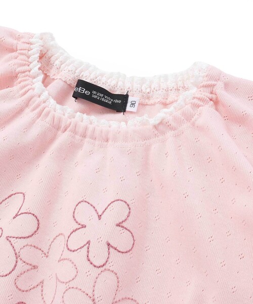 BeBe（ベベ）の「針抜きスムースステッチフラワー半袖ギャザーTシャツ（その他ベビーウェア・キッズ・ブルー/ピンク・90cm/80ｃｍ）」の10枚目の写真