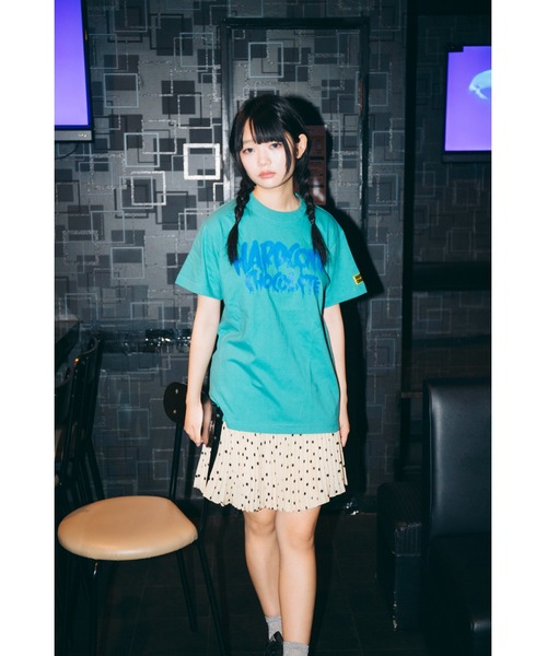 ハードコアチョコレート(ハードコアチョコレート)の「フルメルティッドハードコアチョコレート ベーシックロゴ Tシャツ ZOZO限定ヘイジーグリーン(Tシャツ/カットソー・メンズ・セージグリーン・XX-LARGE/X-LARGE/LARGE)」の1枚目の写真