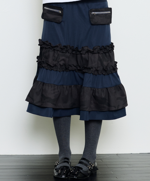LUVISTRUE(ラヴイズトゥルー)の「EV POCKET SKIRT(NAVY)(スカート・レディース・その他・FREE)」の1枚目の写真