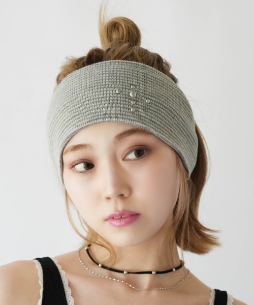 Port(ポート)の「【 Port / ポート 】 シルバーカラースタッズ ヘアバンド(ヘアバンド・レディース・グレー系その他/ブラック系その他/ブラック/チャコールグレー・FREE)」の4枚目の写真