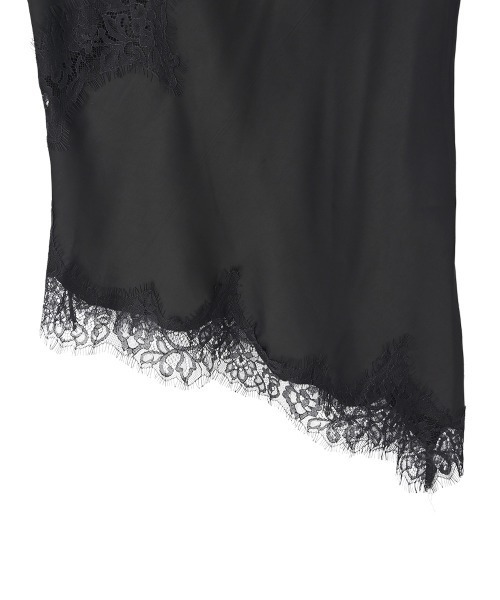 marjour(マージュール)の「LAYERED SATIN LACE CAMISOLE(キャミソール・レディース・オフホワイト/ブラック・M)」の20枚目の写真