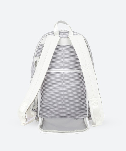 q bag paris(キューバッグパリ)の「nest louvre parents ネストルーブル ペアレンツ(バックパック/リュック・レディース・ライトグレー/ブラック/グレー/ダークグレー/ライトブラック/ライトベージュ・FREE)」の15枚目の写真
