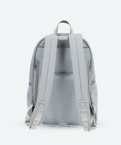 q bag paris(キューバッグパリ)の「nest louvre parents ネストルーブル ペアレンツ(バックパック/リュック・レディース・ライトグレー/ブラック/グレー/ダークグレー/ライトブラック/ライトベージュ・FREE)」の16枚目の写真