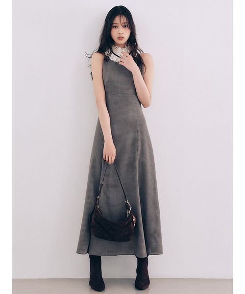 SNIDEL(スナイデル)の「レースカラーアメスリチェックワンピース(ワンピース・レディース・インディゴブルー/ネイビー/ブラウン・0/1)」の2枚目の写真