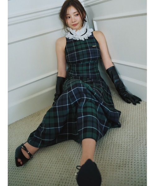 SNIDEL(スナイデル)の「レースカラーアメスリチェックワンピース(ワンピース・レディース・インディゴブルー/ネイビー/ブラウン・0/1)」の4枚目の写真