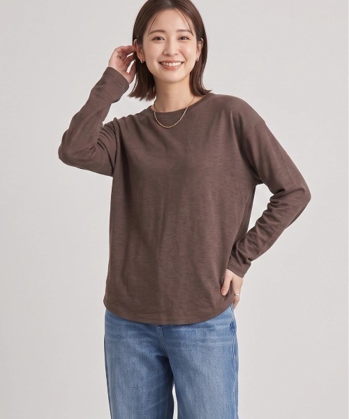 Nunc.(ヌンク)の「裏起毛ラウンドヘムプルオーバー(Tシャツ/カットソー・レディース・杢グレー/ダークブラウン/ブラック/オフホワイト・FREE)」の4枚目の写真