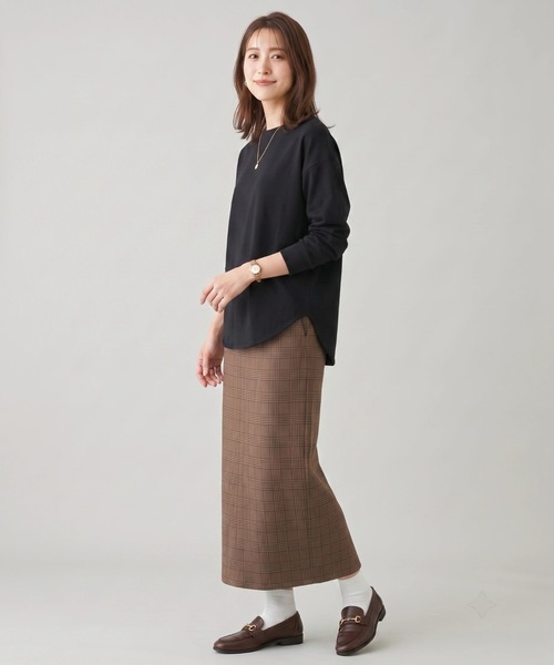 Nunc.(ヌンク)の「裏起毛ラウンドヘムプルオーバー(Tシャツ/カットソー・レディース・杢グレー/ダークブラウン/ブラック/オフホワイト・FREE)」の14枚目の写真