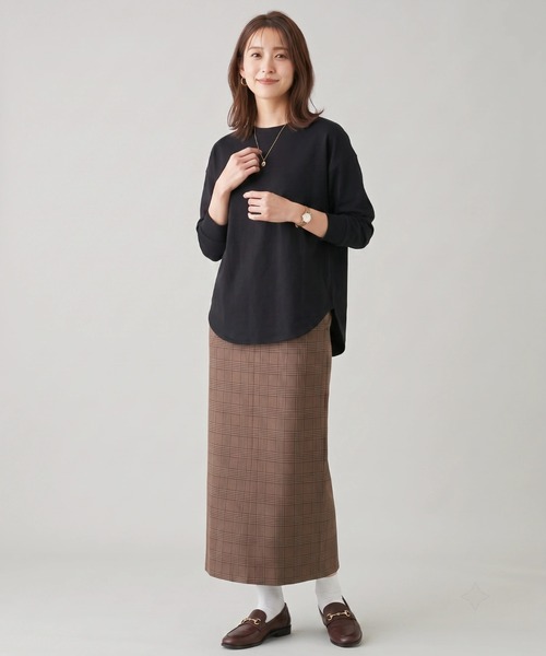 Nunc.(ヌンク)の「裏起毛ラウンドヘムプルオーバー(Tシャツ/カットソー・レディース・杢グレー/ダークブラウン/ブラック/オフホワイト・FREE)」の15枚目の写真