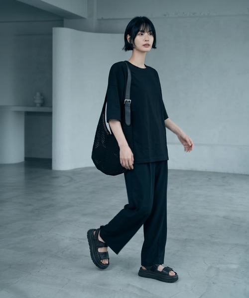 STYLE DELI（スタイルデリ）の「【BLK001】軽量メッシュ編みペーパーテイストトートバッグ（トートバッグ・レディース・ブラック/イエロー・FREE）」の3枚目の写真