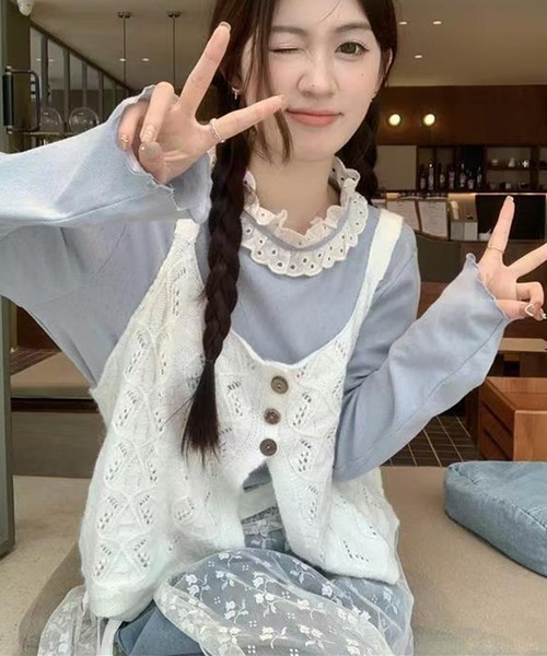 AsheKsha（アシクシャ）の「レース襟フレアスリーブニット 2 点セット（インナー＋透かしベスト）（セットアップ・レディース・ブルー・M）」の16枚目の写真
