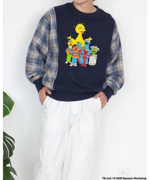 Ha-Li-C STORE（ハリックストア）の「【セサミストリート】切替チェックスウェット（スウェット・メンズ・ネイビー/チャコールグレー/オフホワイト・MEDIUM/LARGE/X-LARGE）」の3枚目の写真