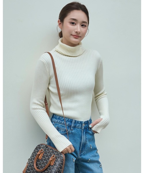 BIRTHDAY BASH（バースデイバッシュ）の「HIGH NECK SIMPLE KNIT（ハイネックシンプルニット）（ニット/セーター・レディース・ホワイト/ブラック・FREE）」の2枚目の写真