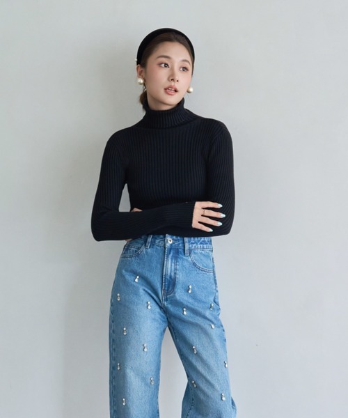 BIRTHDAY BASH（バースデイバッシュ）の「HIGH NECK SIMPLE KNIT（ハイネックシンプルニット）（ニット/セーター・レディース・ホワイト/ブラック・FREE）」の4枚目の写真