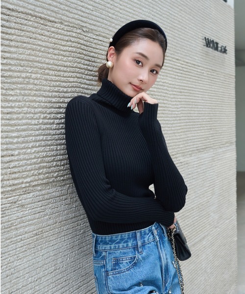 BIRTHDAY BASH（バースデイバッシュ）の「HIGH NECK SIMPLE KNIT（ハイネックシンプルニット）（ニット/セーター・レディース・ホワイト/ブラック・FREE）」の10枚目の写真