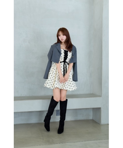 MISTREASS（ミストレアス）の「Logo Accent Square Toe Suede Long Boots（ブーツ・レディース・ベージュ/ブラック・MEDIUM/SMALL/LARGE）」の6枚目の写真